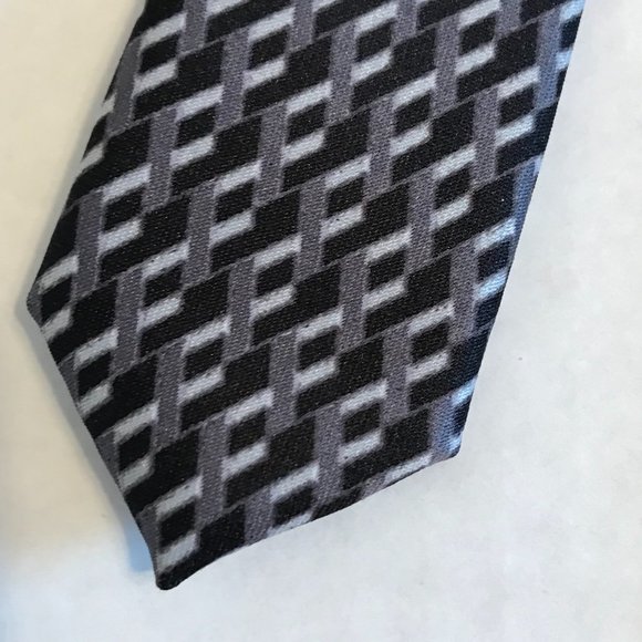 George Stain Resistant Grey and Black Patterned Men's Tie - Picture 7 of 8